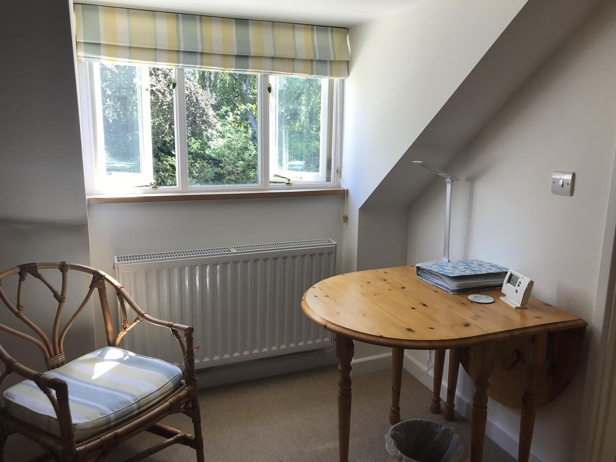 Windrush Apartment Witney Exterior photo